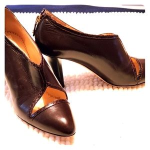 Oscar de la Renta Snakeskin-trimmed Cutout Booties